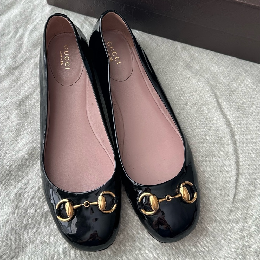 Gucci Black Patent Leather Flats